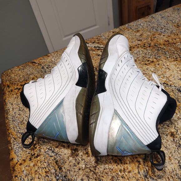 Air Jordan 11 Retro Sneakers Size 12 US Model 688975-117 - Picture 6 of 13